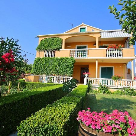 Apartmani Dane Sukošan Exterior foto
